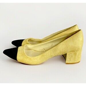 Zara Basic Collection Beige and Black Pointed toe heels size 39/8 USA Women’s